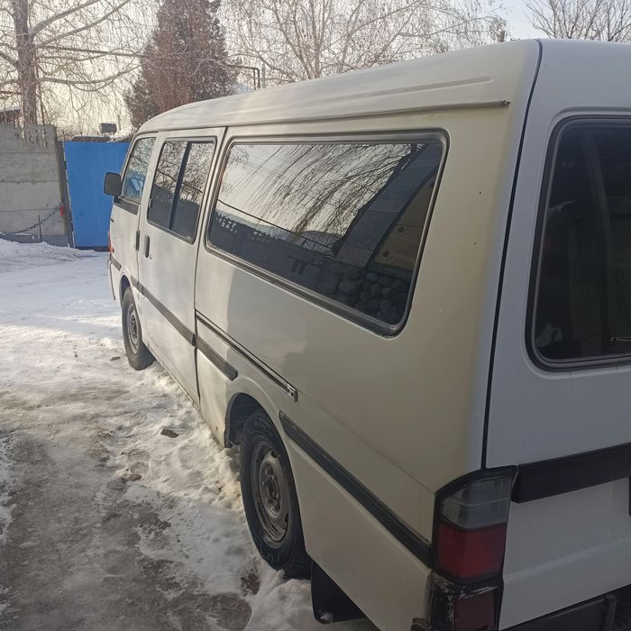 Продается Мазда бонго на ходу