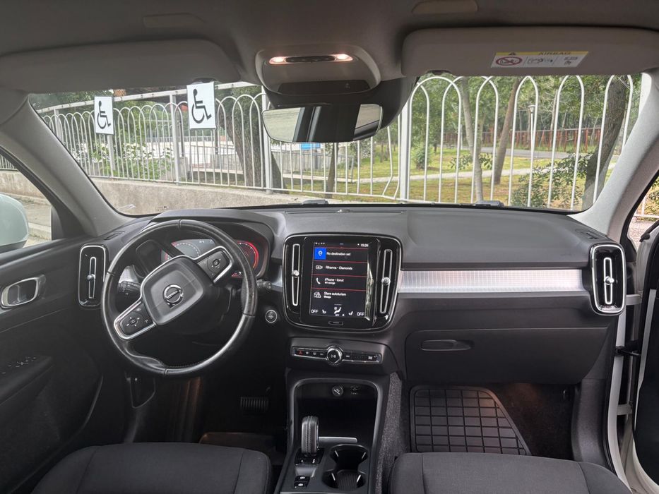 VOLVO XC40 2019 — imagine 5