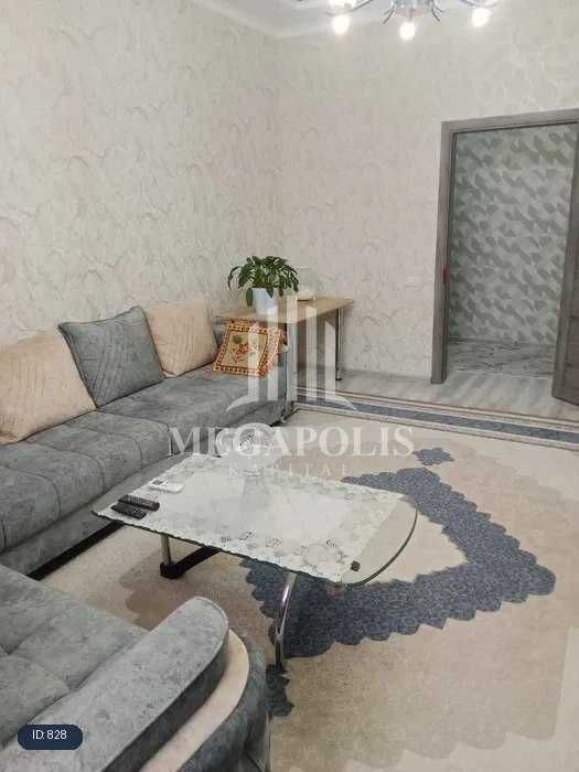 BUXORO,6-MIKRORAYONDA ARZON NARXDA  2 xonali kvartira sotiladi. №828