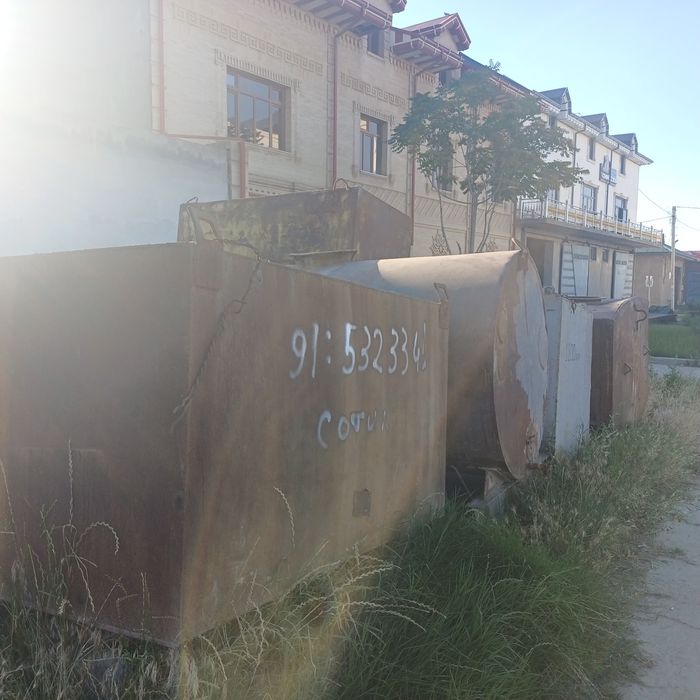 Ёмкостлар сотаман.