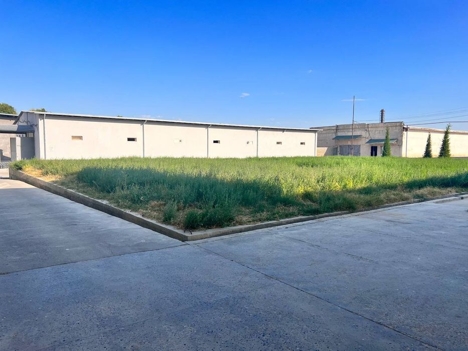 Продаётся 1,8 га производственная база.
