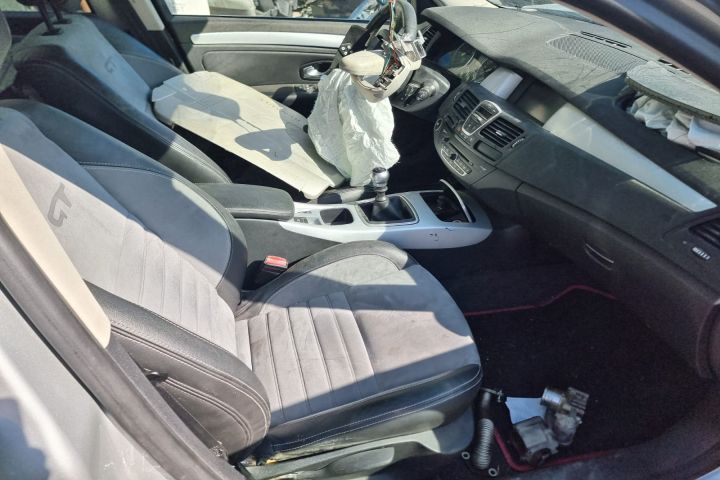 Fata portiera dreapta fata 809000400r Renault Laguna 3  [din 2007 pan