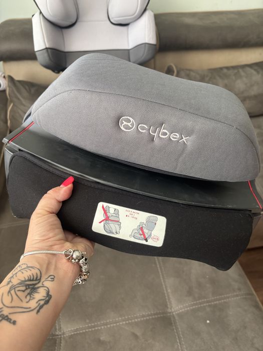 Столче за кола Cybex
