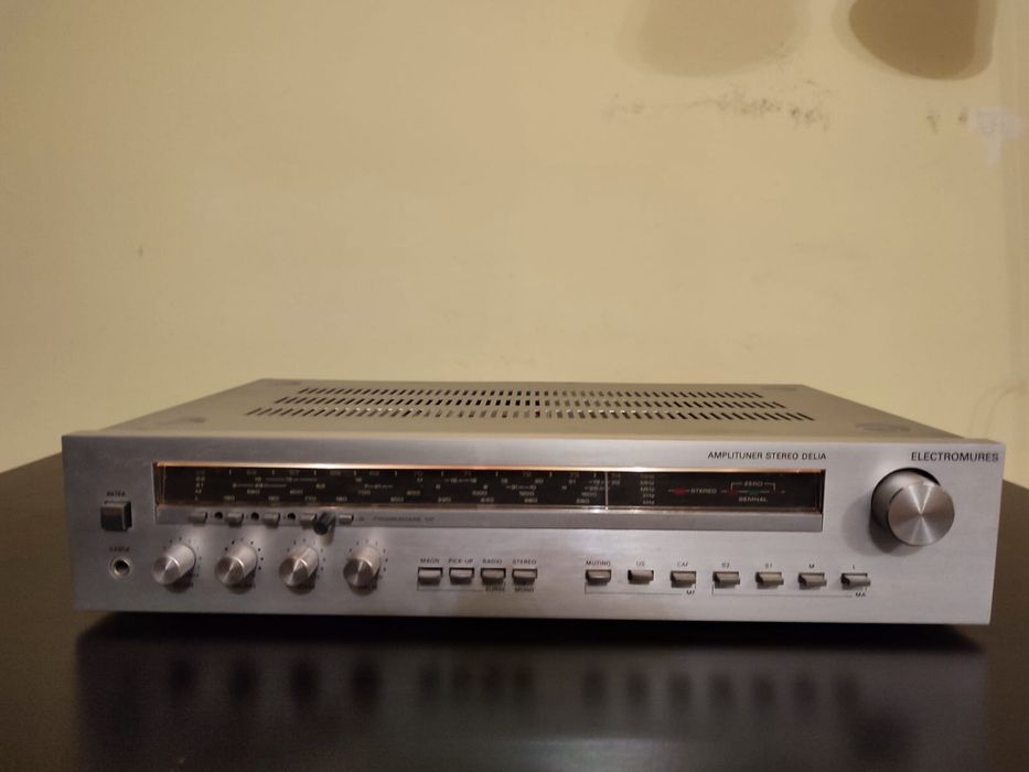 Amplificator radio vintage Electromures Delia Amplituner