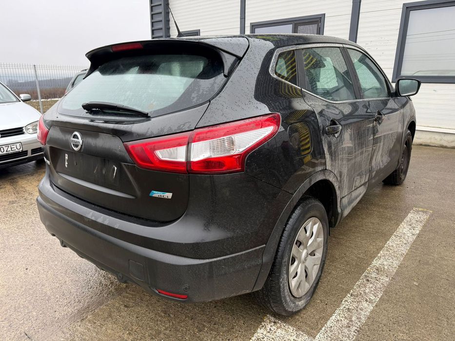 Dezmembrez / Dezmembrari / Piese / Accesorii Nissan qashqai 2 j11 negru 2015 1.5 dci 636