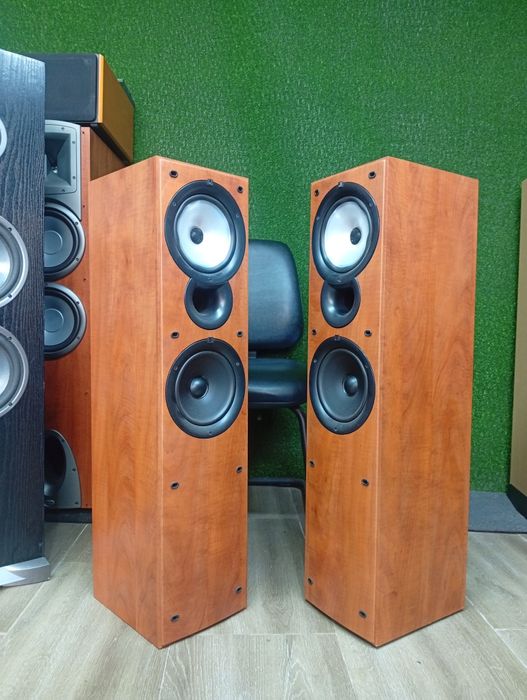 Тонколони KEF Uni-Q Q-55