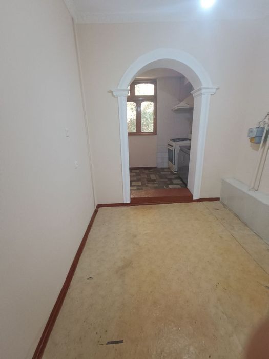 3 honali uy sotiladi