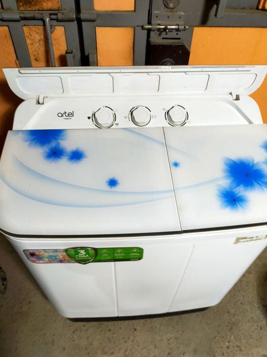 Стириальная машинка полуавтомат