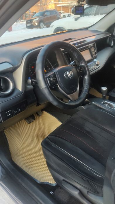 Продается Тойота Рав 4 в отличном состоянии