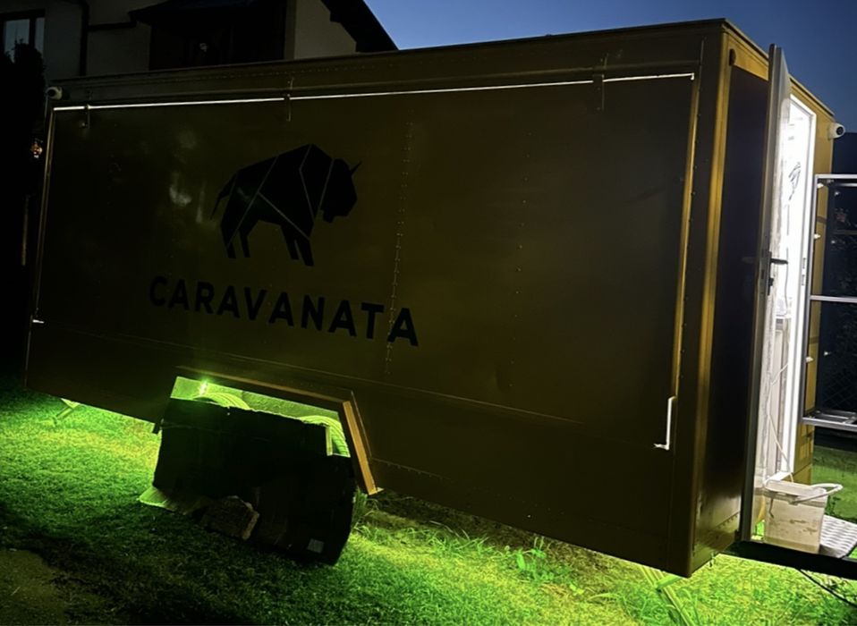 ПОД НАЕМ Търговска каравана / мобилна кухня