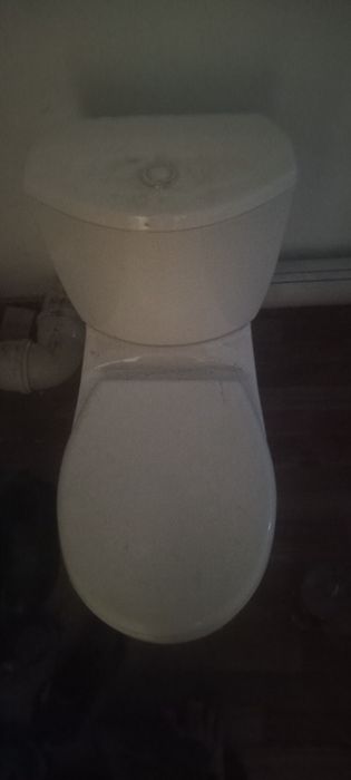 Унитазы сатылады