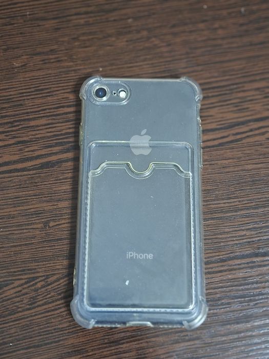 Продаётся телефон