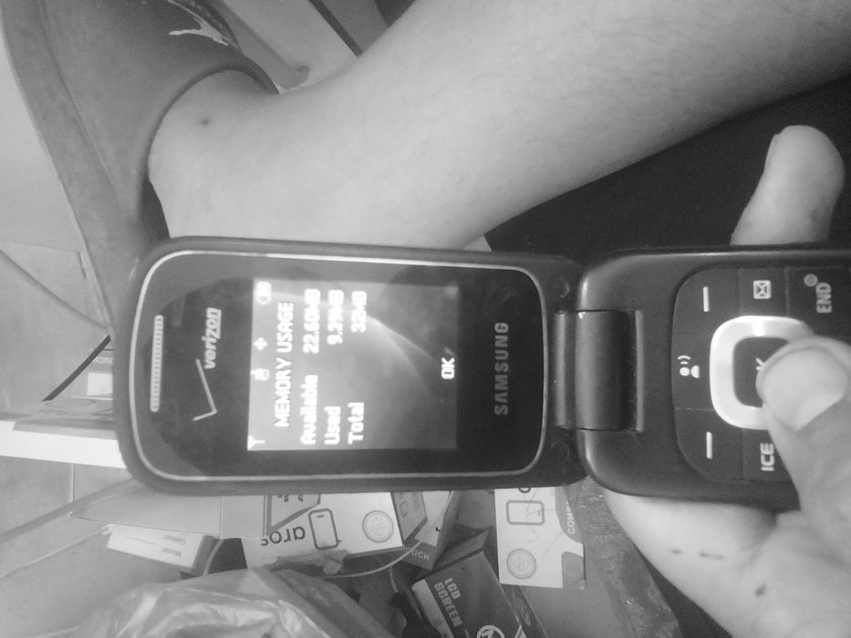 Verizone gusto 3 sotiladi srochna 500 mingga