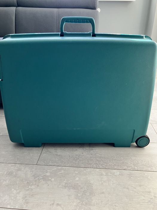 Куфари Delsey...