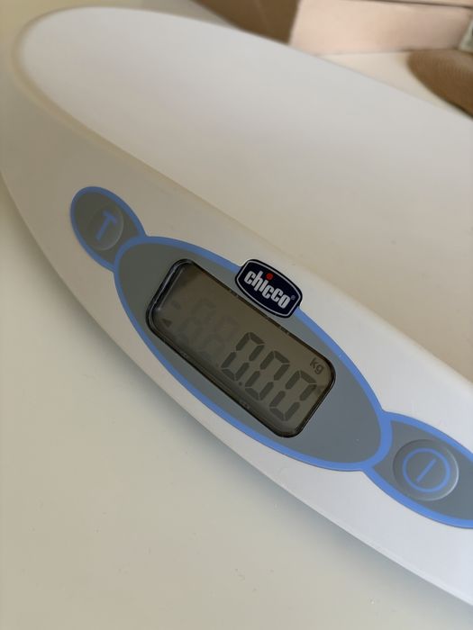 Chicco Digital Scale Бебешка везна