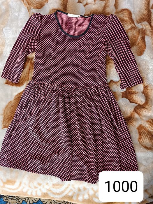 Продам платья...