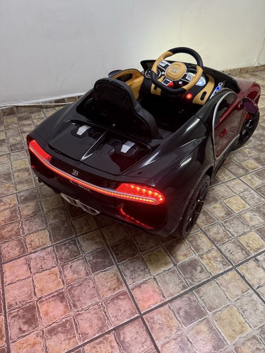 Детский электромобиль