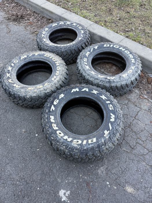 Cauciucuri atv stare perfecta 4 bucati M/T