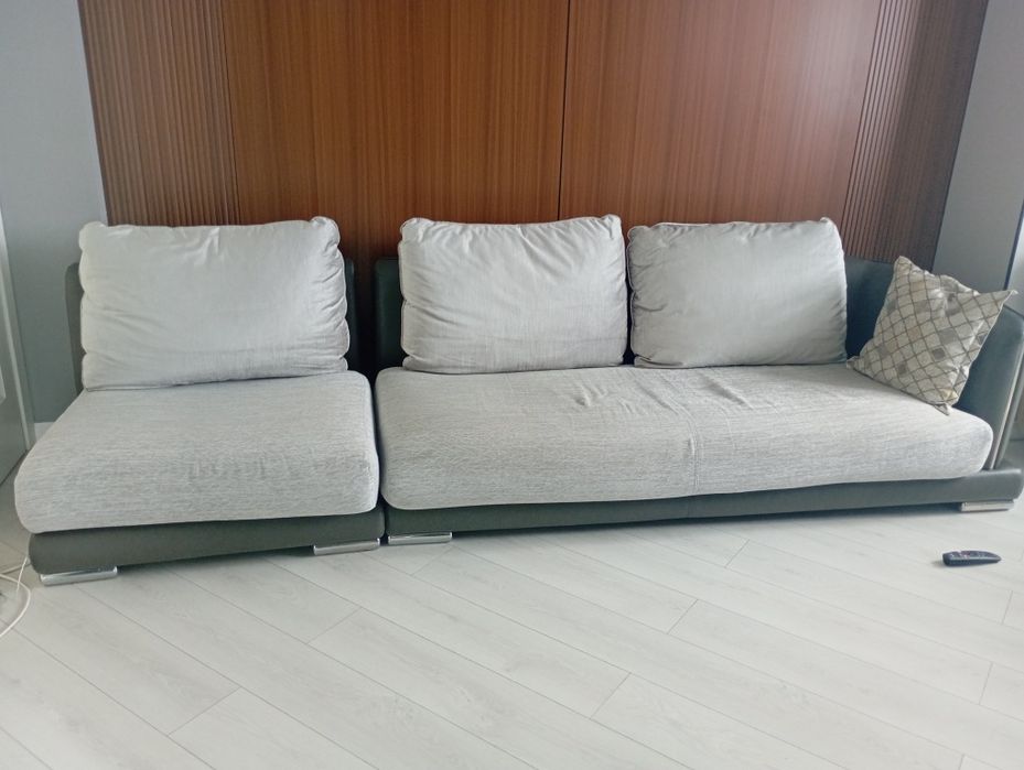 Продам мягкий диван с креслом