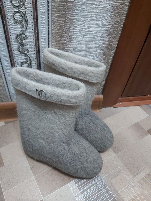 Продам валенки в отличном состоянии!