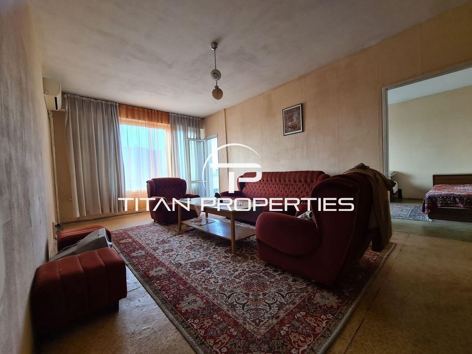 Продава се Двустаен апартамент в Пловдив, Изгрев - 68 кв.м за 956 €/кв.м - Снимка #2