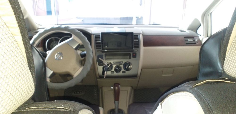Nissan Tiida Sotiladi