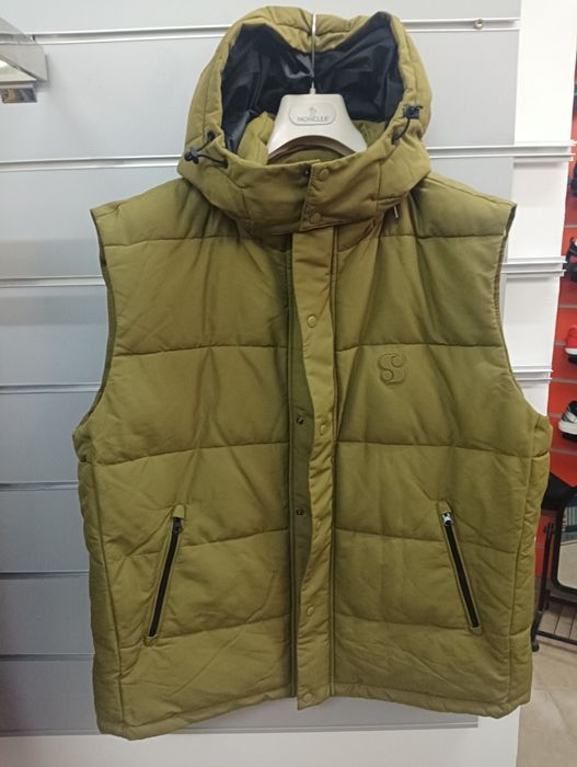 Оригинална грейка S. Oliver M , 3XL нова мъжка елек g-star replay