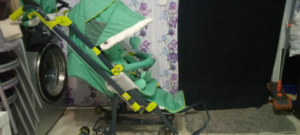 Продам санки -коляску