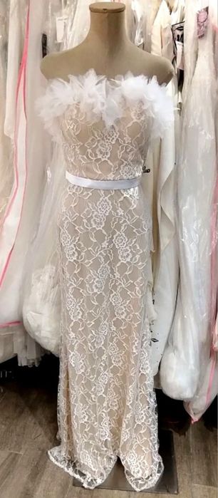 Официална, изключително елегантна  рокля