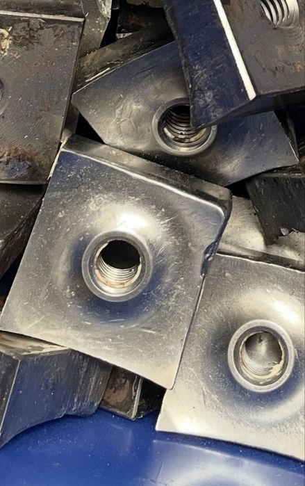 Купувам използвани твърдосплавни пластини и фрези