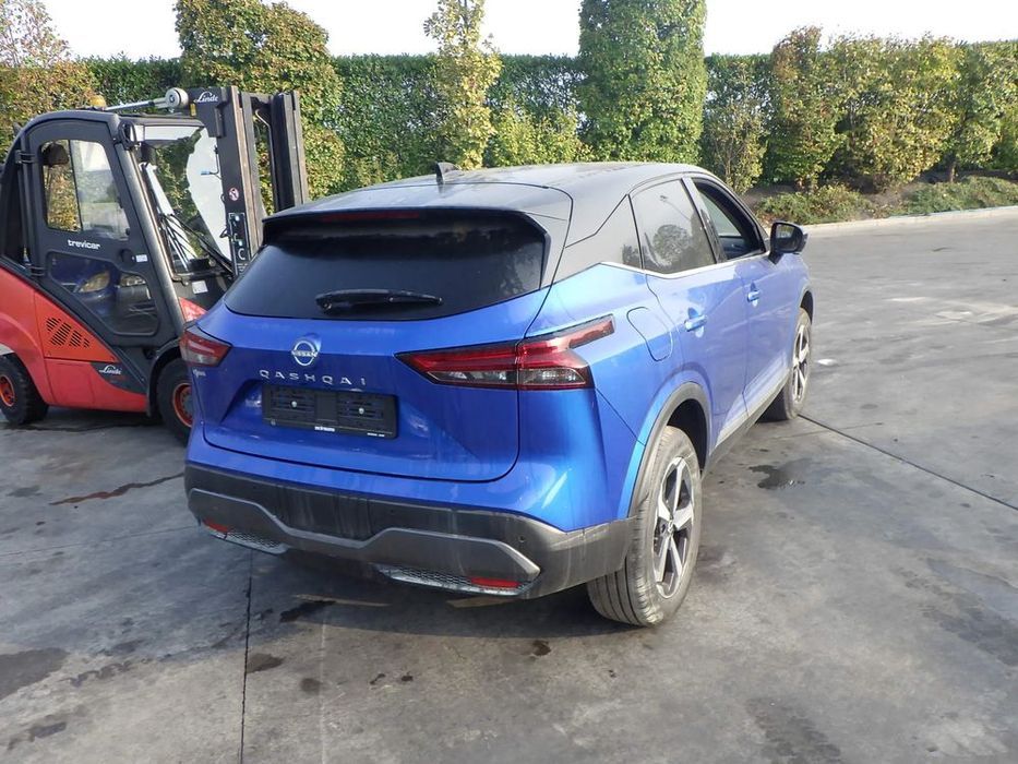 dezmembrez nissan qashqai 1.3 benzina   ,an 2023 ,