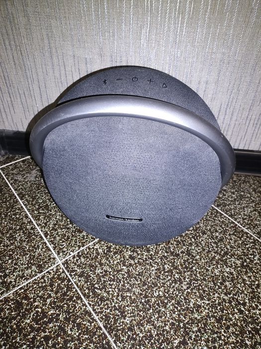 Тонколона  Harman kardon