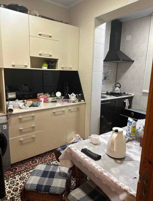 ÷ 3 комнатная РАЗДЕЛКА Чиланзар 20д Балкон 1.5×6 продаётся квартира