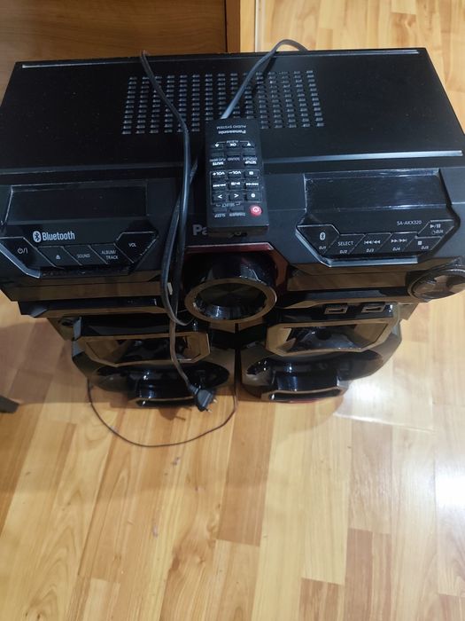 Vând sistem Panasonic