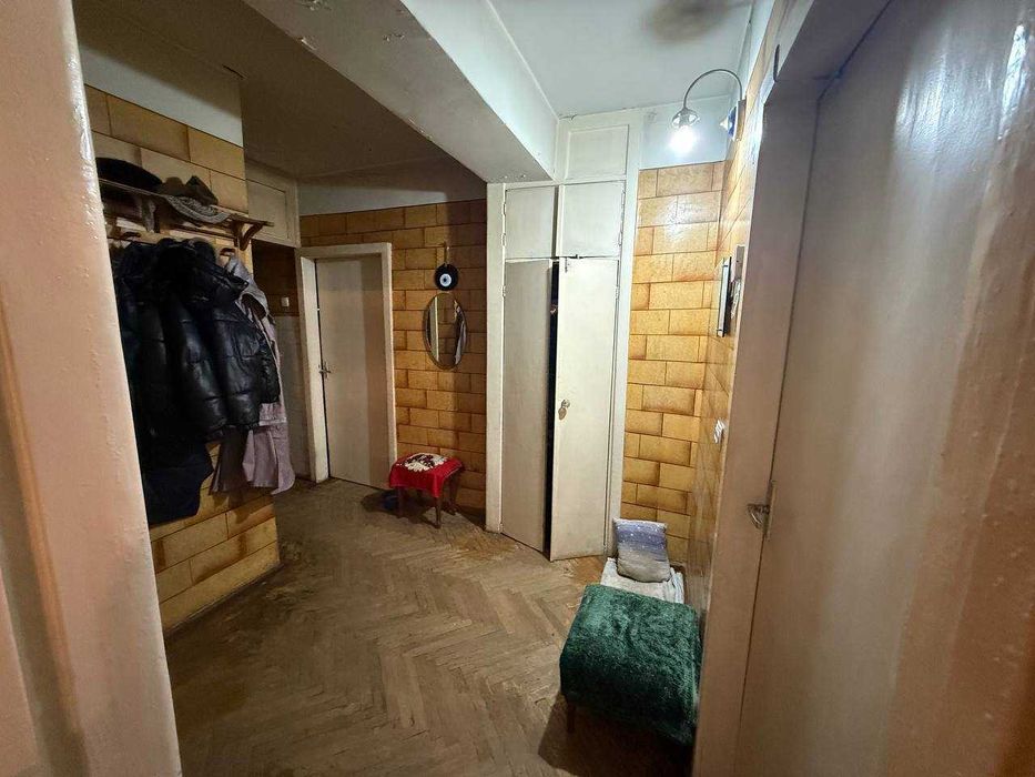 Продается 4 комнатная квартира на ц6 метро Минор