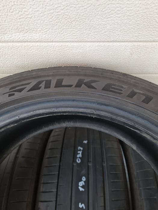 Летни гуми Спорт П. FALKEN Azenis FK520 275 35 R19 245 40 R19 дот 0923
