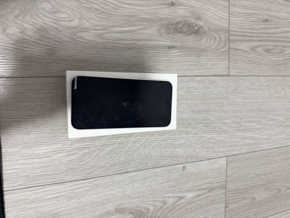 Iphone 13 - stare foarte buna