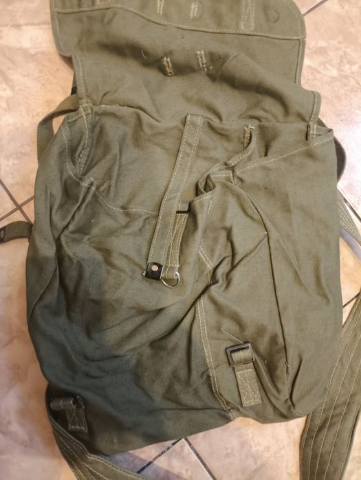 Geanta militară ,