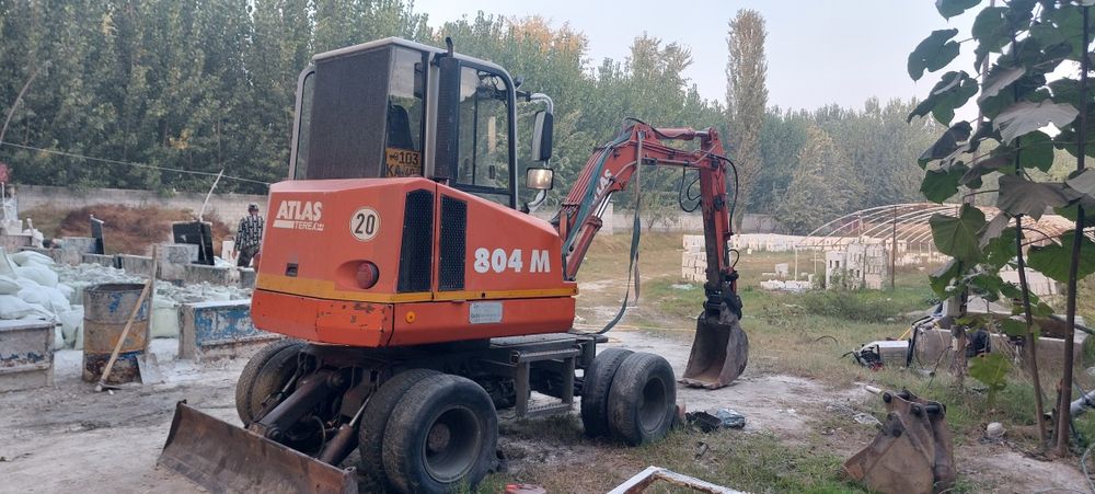 Экскаватор  ATLAS 804 М сотилади  14000
