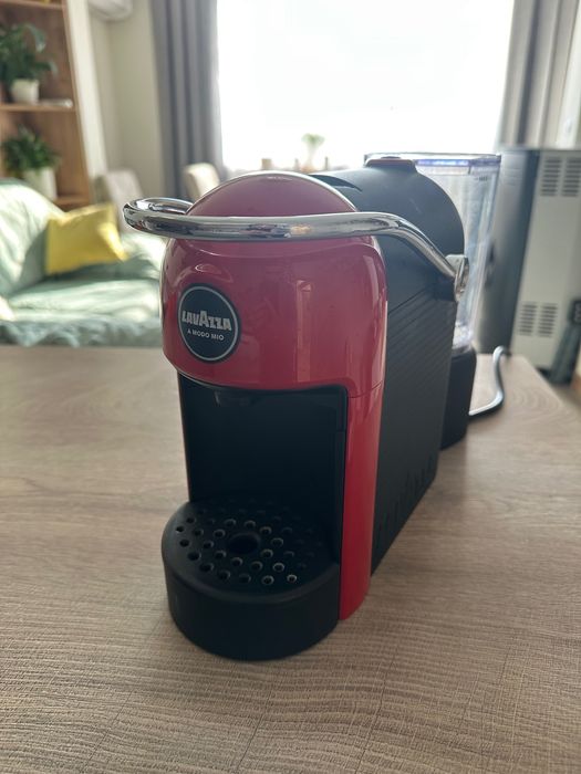 Кафемашина Lavazza Amodo mio