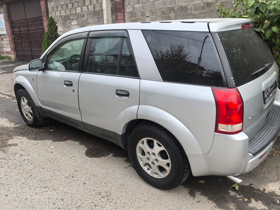 Продам Сатурн Vue 2003 год 3л