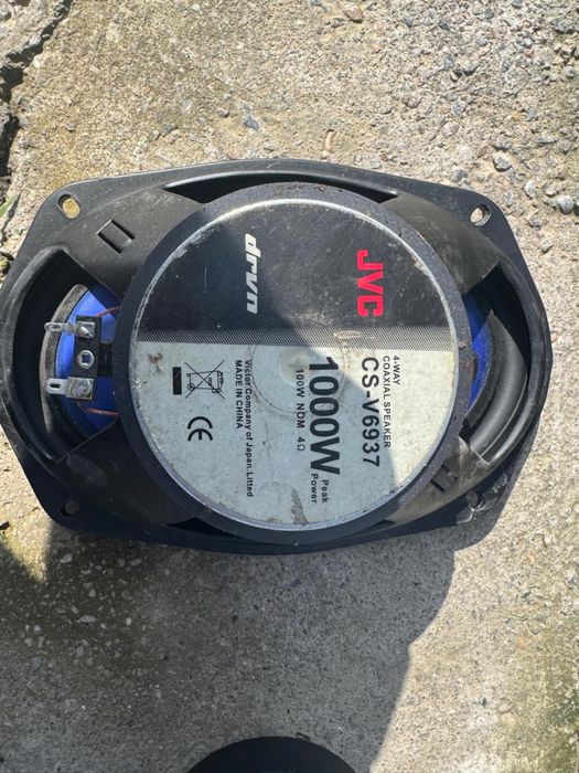 Колонки JVC, в хорошим состояний