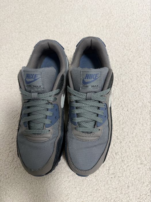Nike Air Max marime 42,5. 27 cm