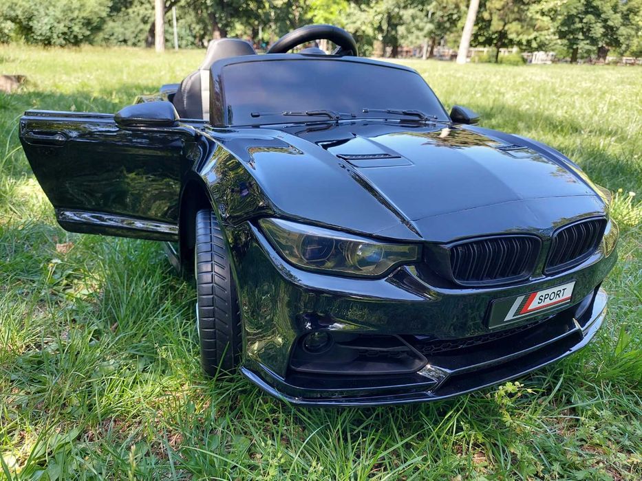 Акумулаторен КОЛА тип BMW M3 12V с меки гуми с Кожена седалка