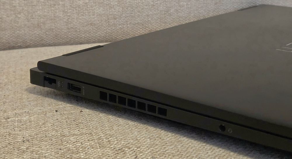 Vând Laptop HP OMEN