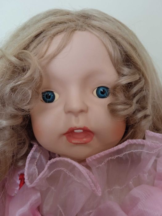 Кукла старинна 65 см порцеланова + дрехи