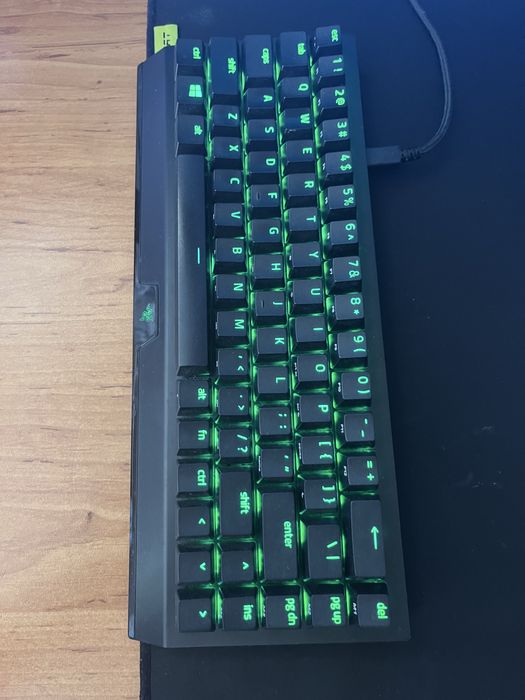 Razer blackwidow v3 mini hyperspeed 65% БАРТЕР