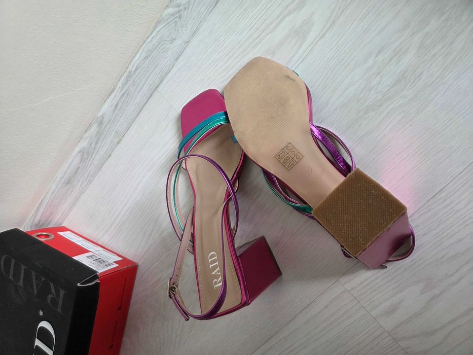 Високи елегантни сандали Raid wide fit 41 номер