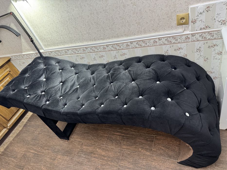 Продам анатомическую кушетку