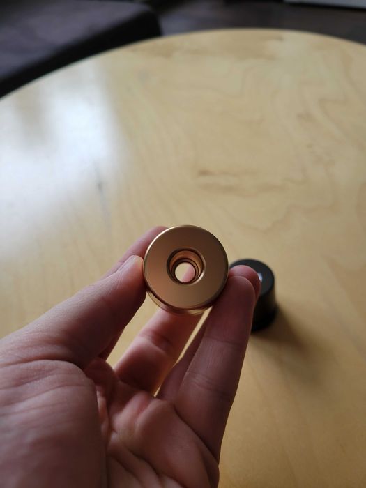 2бр Стойка за метална самобръсначка